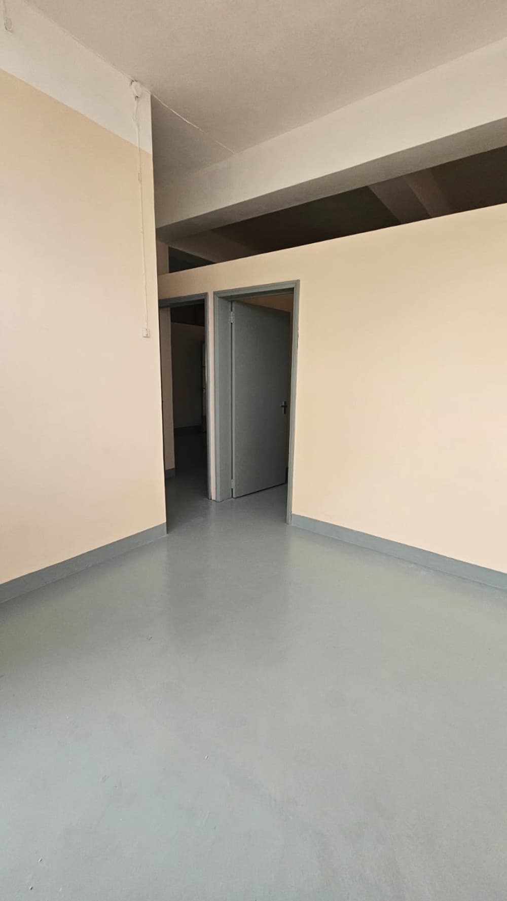 Office Space for Rent – Newly Renovated in Central Port Louis! — image 1