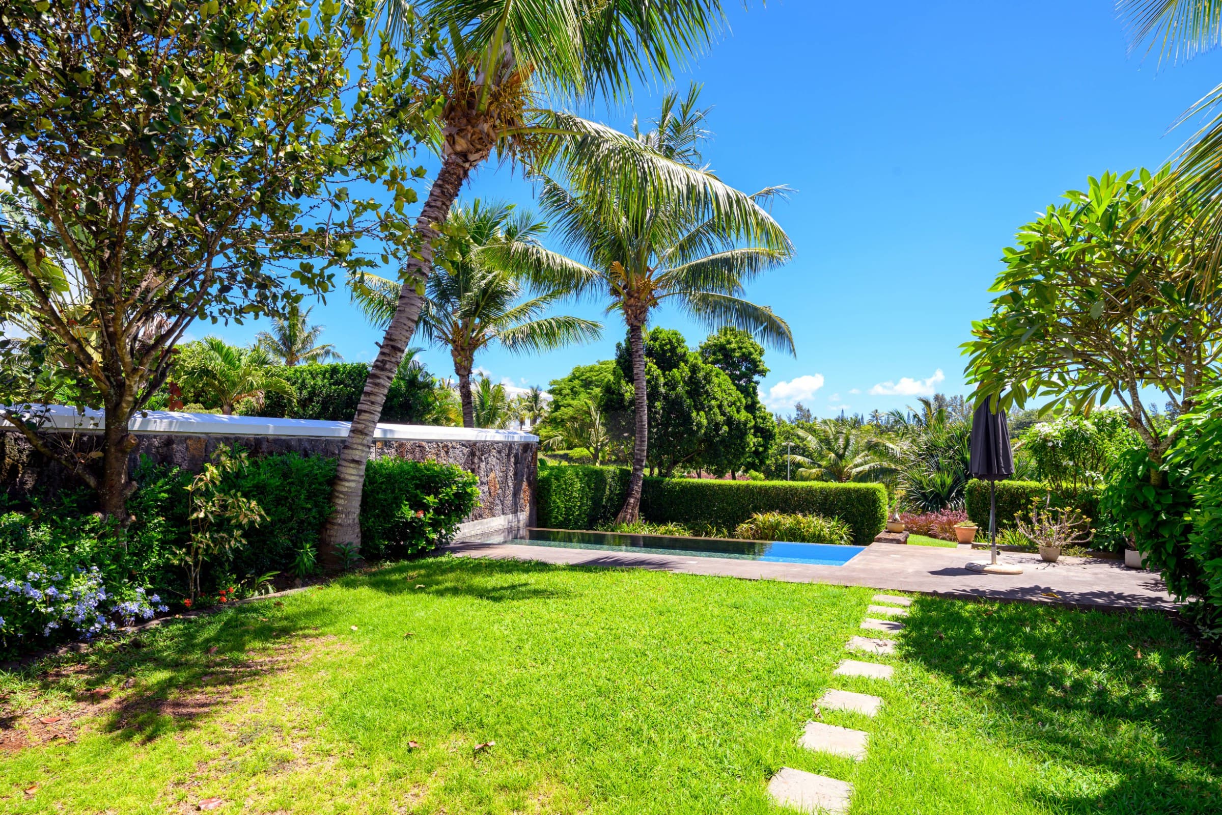 4-Bedroom Townhouse with Private Pool
